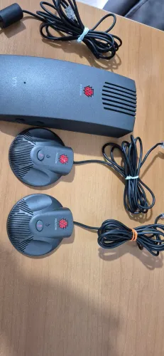Módulo de Conexão Direta Polycom + 2 microfones.