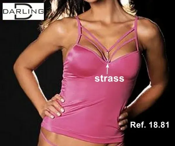 18.81-CAMISETA EM LYCRA COM STRASS no ENTRESSEIOS - DA MARCA DARLING