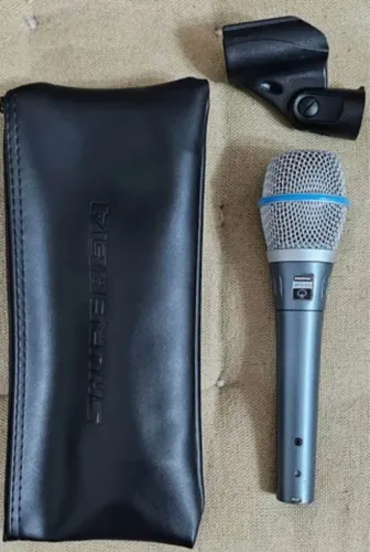 ? Microfone Shure Beta 87A - Profissional e impecável!(Somente coleta no local)