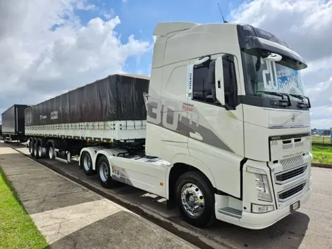 Volvo FH 460 6x2 Ano 20 Teto Alto Personalizado Plano ouro + 4 Eixo Noma 0km 14.5 x 1.80