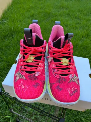 Tênis Under Armour Curry 10 