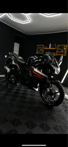 Cbr 250 r Raridade