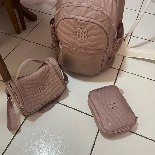 Mochila escolar rodinha + lancheira  Rebeca bombom