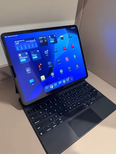 iPad Pro 12.9 Wi-Fi 256 gb + Magic Keyboard 