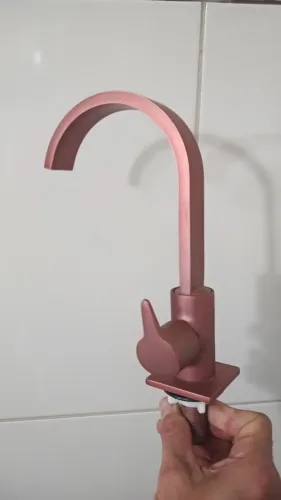 Torneira lavatório rose gold