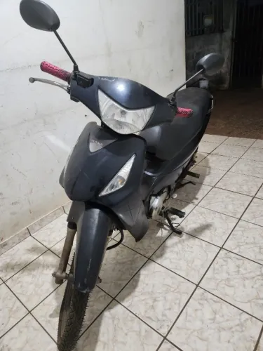 Biz 125 ES