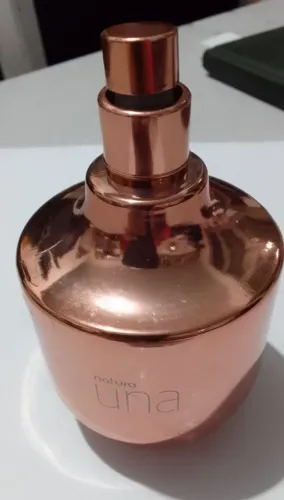 Frasco vazio de perfume Una