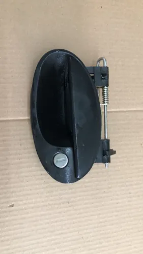 Maçaneta Externa Celta Prisma Dianteira Esquerda Preto BG4138