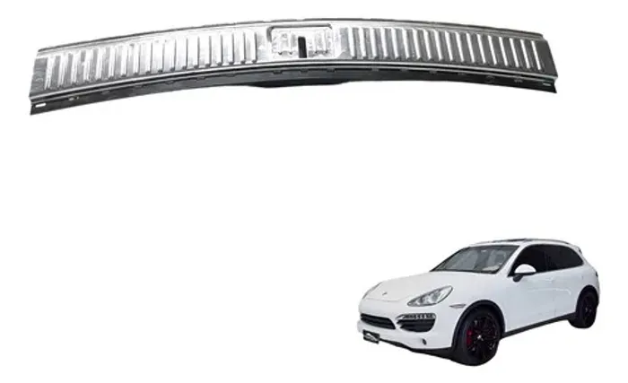 Soleira Porta Malas Porsche Cayenne 2013 Branco