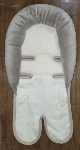 Redutor de bebê conforto