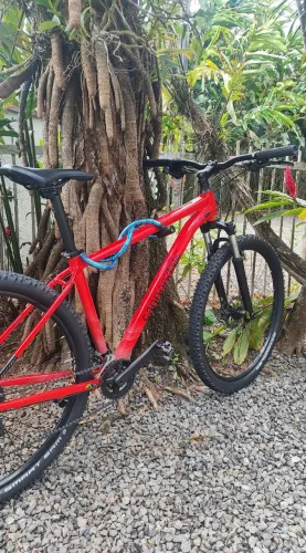 Cannondale Trail 7 2024 19' + pedal clip + sapatilha