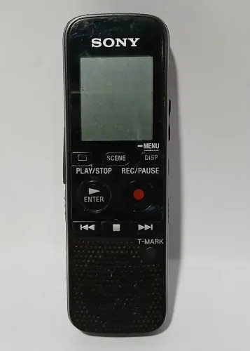 Gravador de voz digital Sony ICD-PX333 (precisa de revisão)