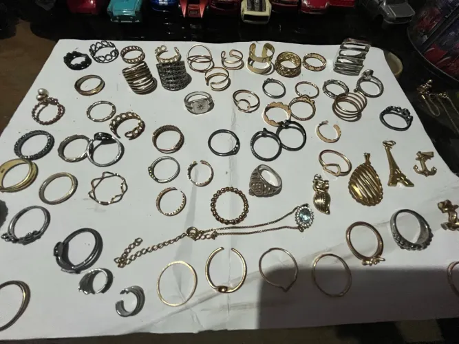 Maus de 80 peças joia bijuteria antigas