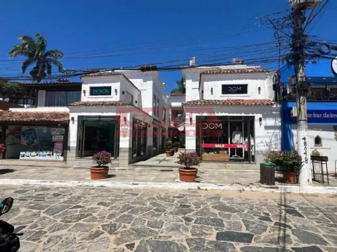 Excelente loja com mezanino a venda na rua das pedras