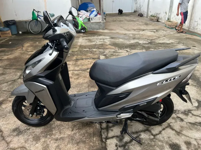 Vendo HONDA ELITE 125 Novíssima, automática,