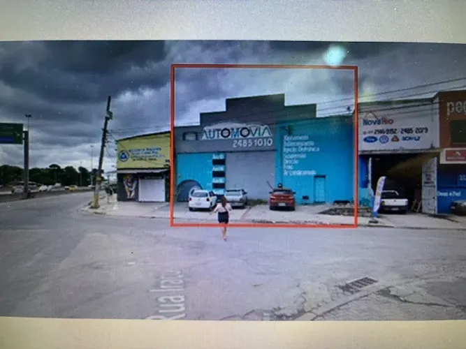GALPÃO NA AV. BRASIL