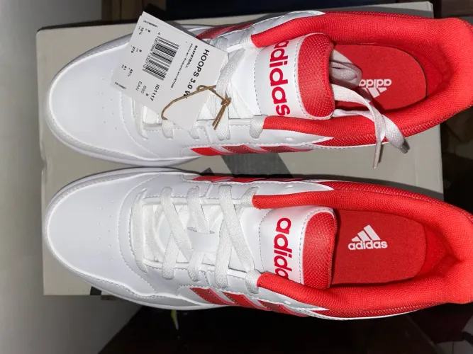 Tênis Adidas Hoops 3