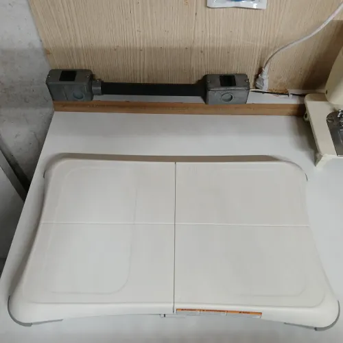Vendo essa peça pra Nintendo wi não sei se funciona vendo a vendo a sim