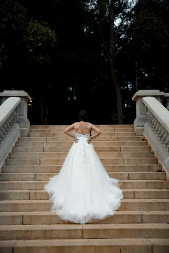 Vestido de Noiva com Detalhes Florais