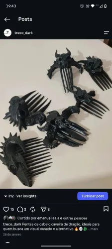 Pente de cabelo modelo caveira/gótico