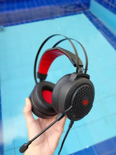 Headset Gamer Redragon Scylla H901 - Impecável, Pouco Uso!