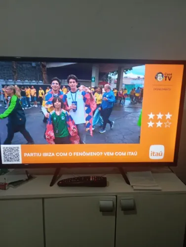 Tv smart 32 polegadas apenas 11.meses de uso