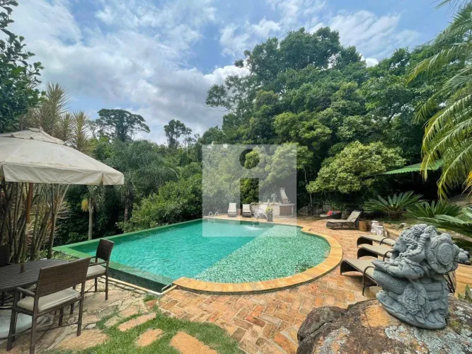 Sítio com 8 dormitórios à venda, 157000 m² por R$ 8.900.000,00 - Joaquim Egídio - Campinas