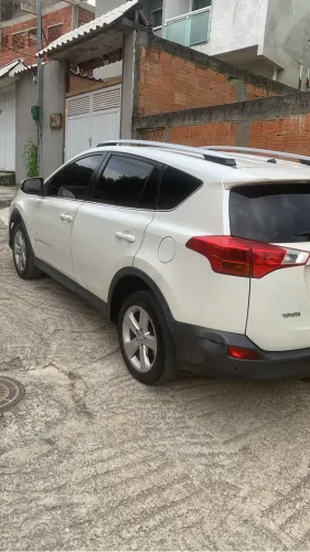 Toyota RAV4 2.0 4X2 16V Aut. 2013