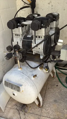 Compressor Airzap DA4000 para até 5 consultórios