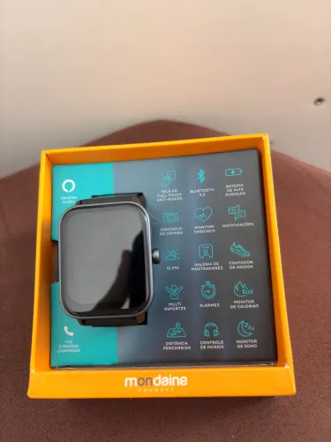 SmartWatch Mondaine
