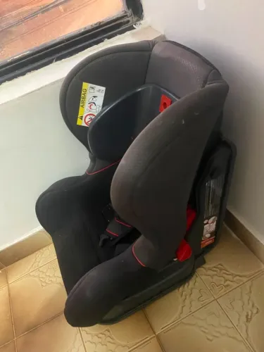 Cadeirinha de bebê para carro