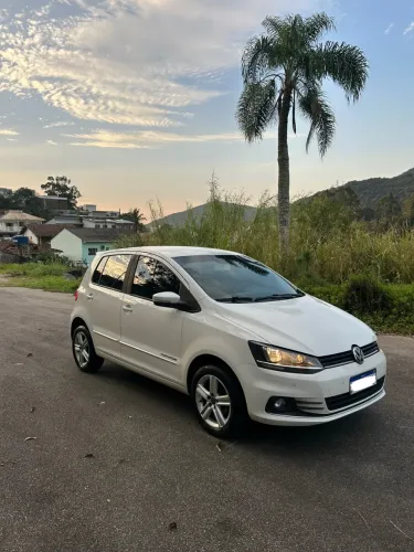 Volkswagen Fox Comfortline 1.0 Flex 12V 5P 2016