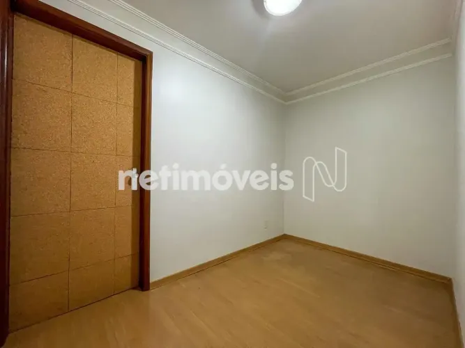 SALA À VENDA NA ASA SUL - SEPS 714/914 - PRÓXIMA AO SETOR HOSPITALAR SUL C/ VAGA DE GARAGE
