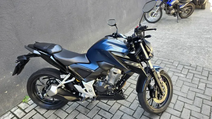 HONDA CB 300F TWISTER ABS 2025 - AZUL