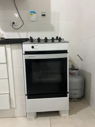 FOGÃO - ACOMPANHA ITEM DE FERRO