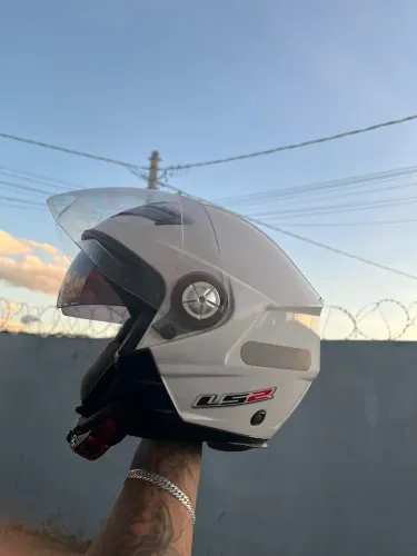 Capacete Ls2 op850, com viseira interna 