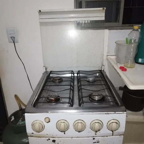 Fogão 4 bocas Dako funciona tudo