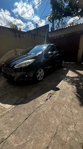 Ford Fiesta SE 1.6 8V Flex 5P 2014