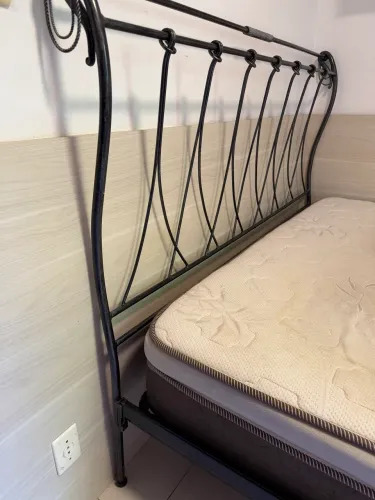 Cama King de ferro pilati
