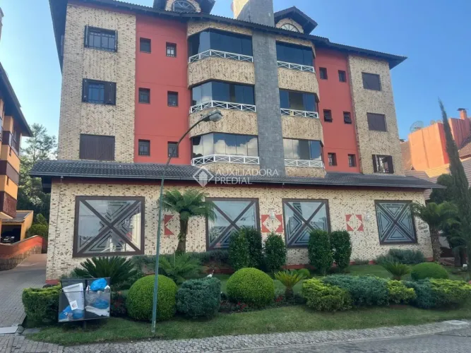 Lindo Apartamento Duplex no Condomínio Quinta da Serra / Canela/RS