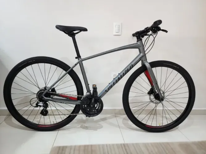 Bicicleta Specialized Sirrus Sport