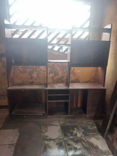 Estante de pau d?arco para reforma