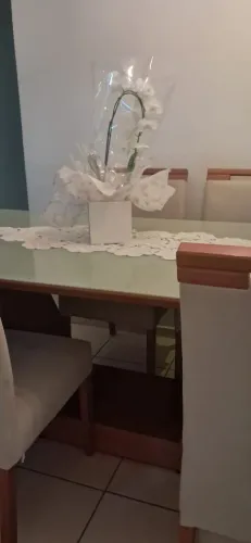 Mesa de jantar retangular