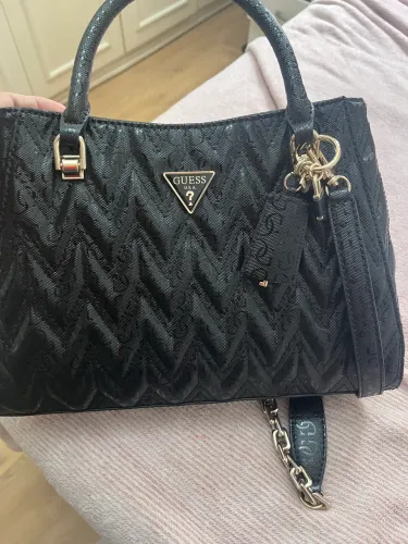 Vendo bolsa Guess Nova