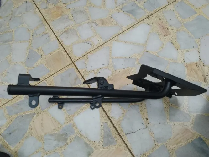 Suporte baú NC 750