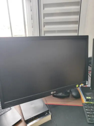 Monitor LG 20 pol