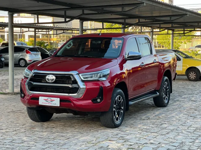 Toyota Hilux CD SR 4X4 2.8 TDI Diesel Aut. 2020