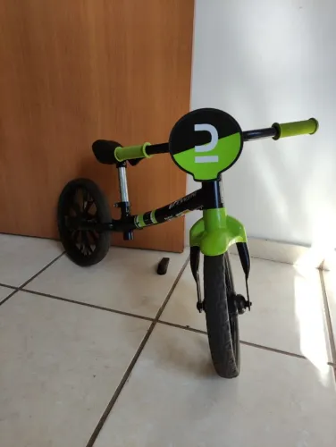Bicicleta de equilíbrio aro 12