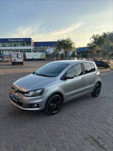 Volkswagen Fox Comfortline 1.0 Flex 12V 5P 2017