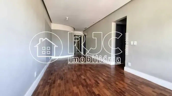 Imóvel para venda possui 93 metros quadrados com 3 quartos em Tijuca - Rio de Janeiro - RJ